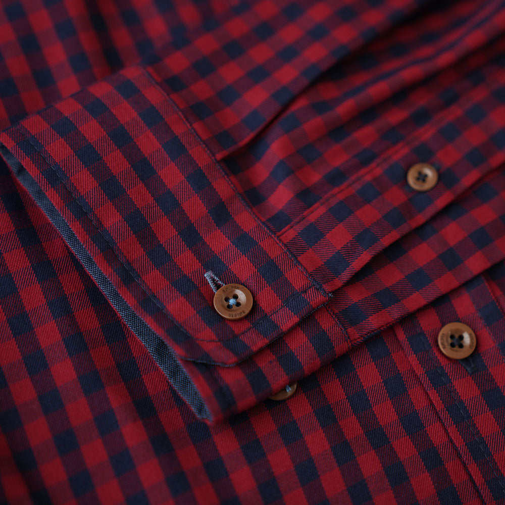 Navy/Red Check